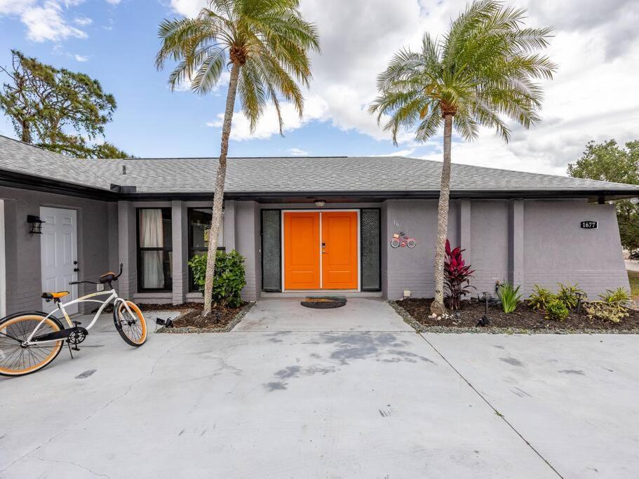 Englewood, Manasota Keys - 2 Bedroom Luxury Villa, Pool, Game Room, 6 Min To Beaches Next To Canal Luaran gambar